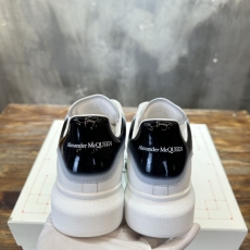 Alexander Mcqueen Casual Shoes